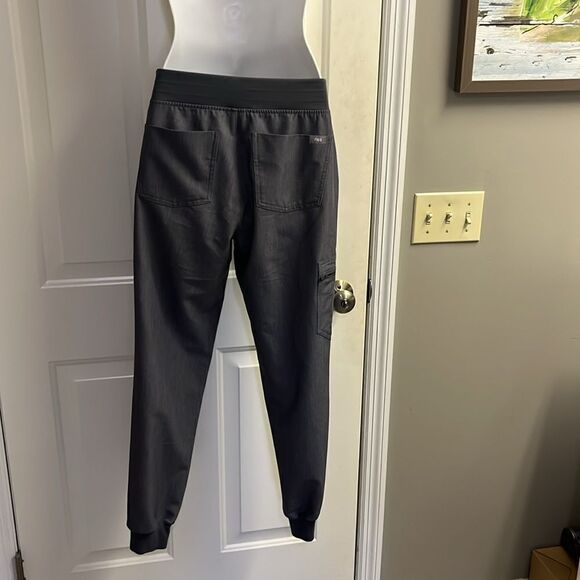FIGS Heather Grey High Waisted Jogger Medical Scrub Pull-On Cargo Pant-XS - Picture 9 of 16